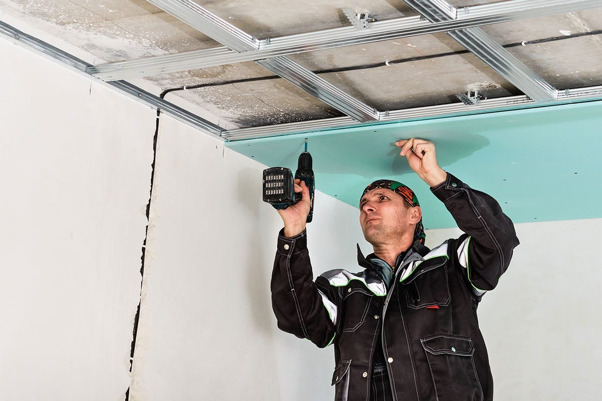 Instalación de cielo raso en drywall con estructura metálica